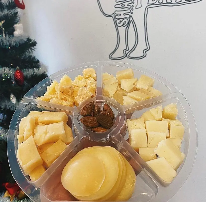 Праздничные сырные тарелки