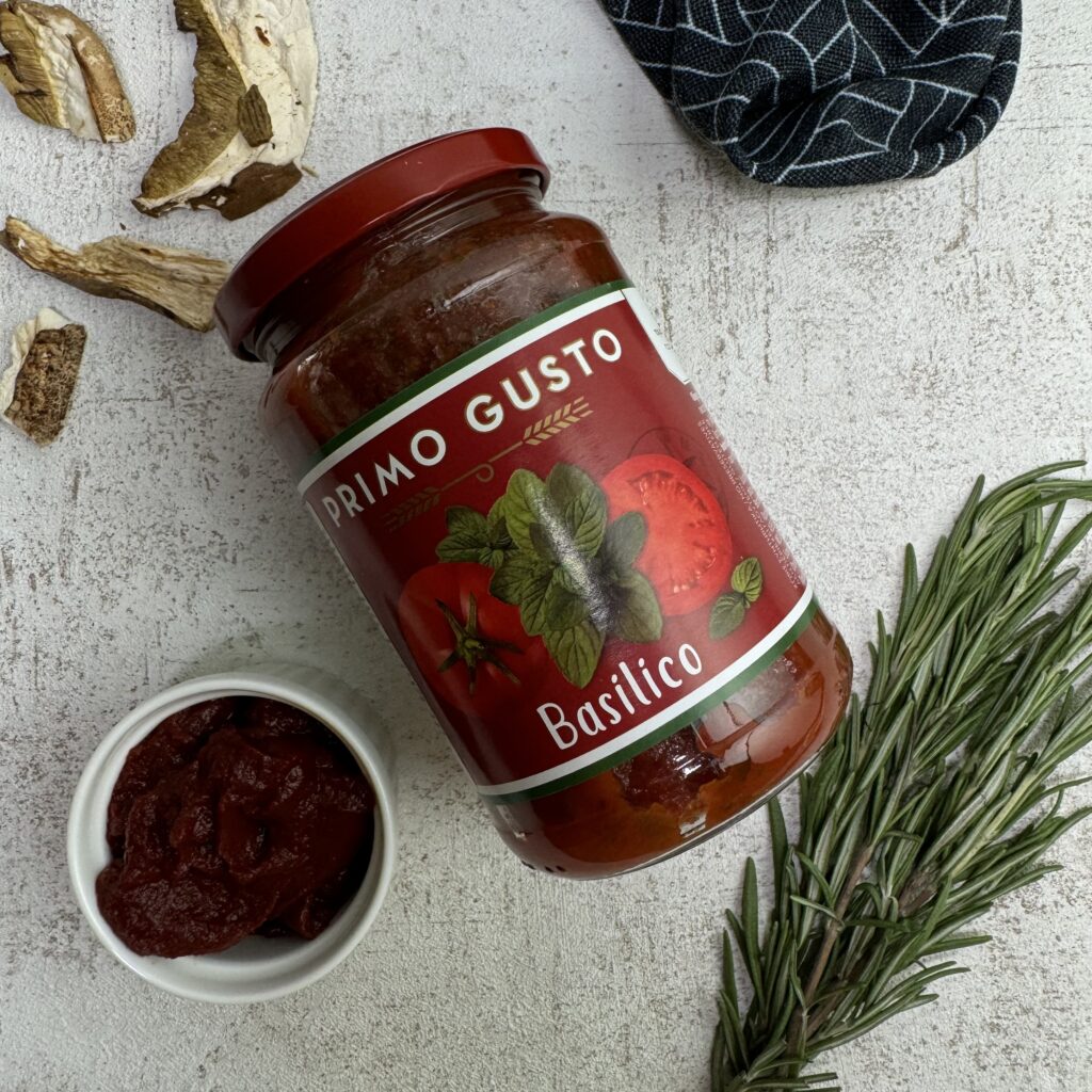 Соус томатный с базиликом Primo Gusto